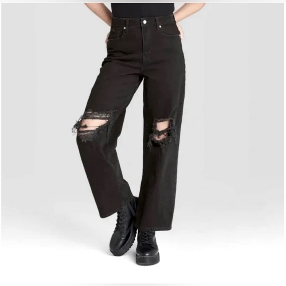 Wild Fable Women’s DISTRESSED Baggy Jeans Size 4 NWT